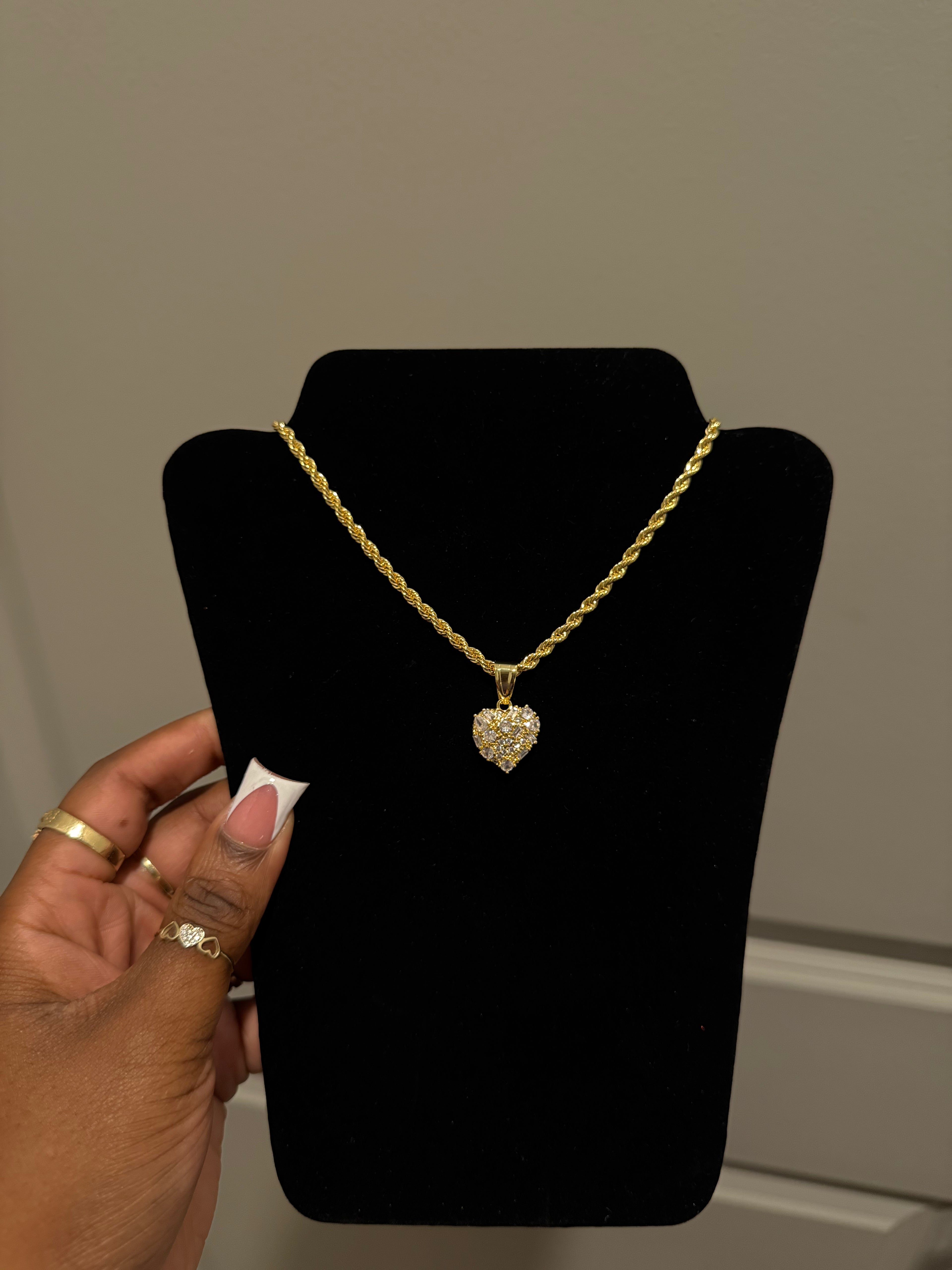 DMND heart chain